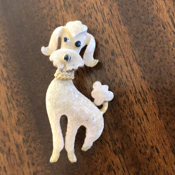 vintage marked Mamselle white silver tone poodle pin - Picture 1 of 8